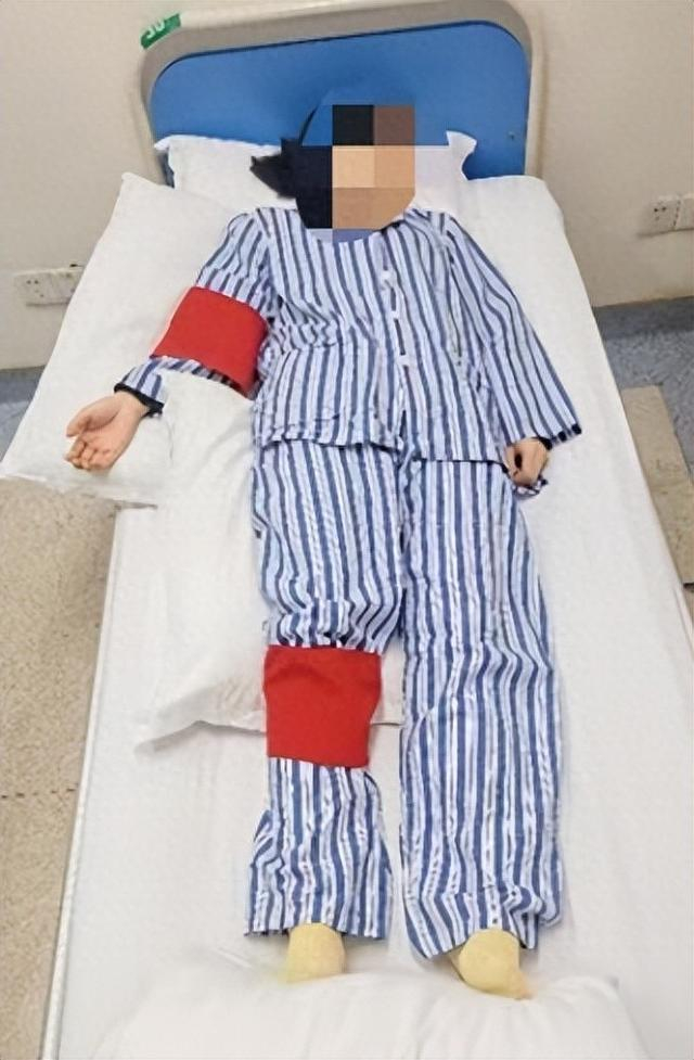 偏瘫侧卧睡，康复效果翻倍？揭秘“良肢位”的康复智慧