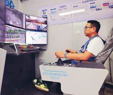 “智慧塔吊”让司机远离闷热